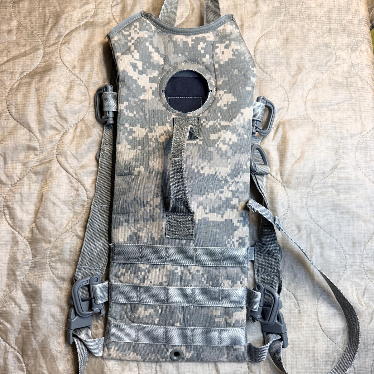 USGI used ACU 3-liter Hydration Pouch. Bladder not included
