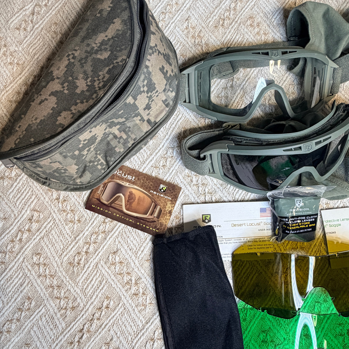 Locus Revision Goggles with ACU storage case