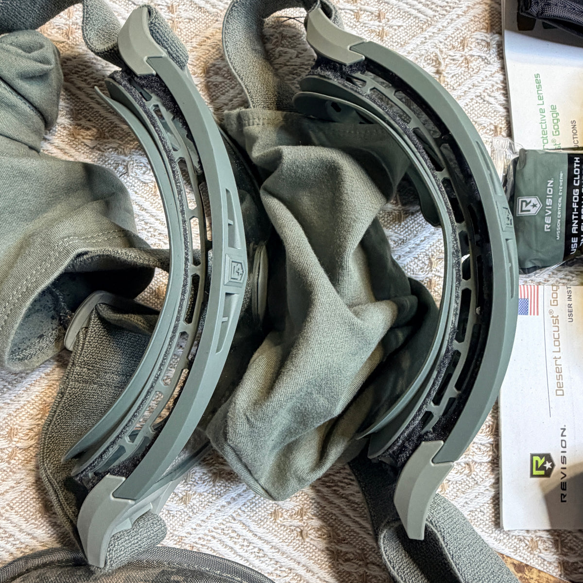 Locus Revision Goggles with ACU storage case