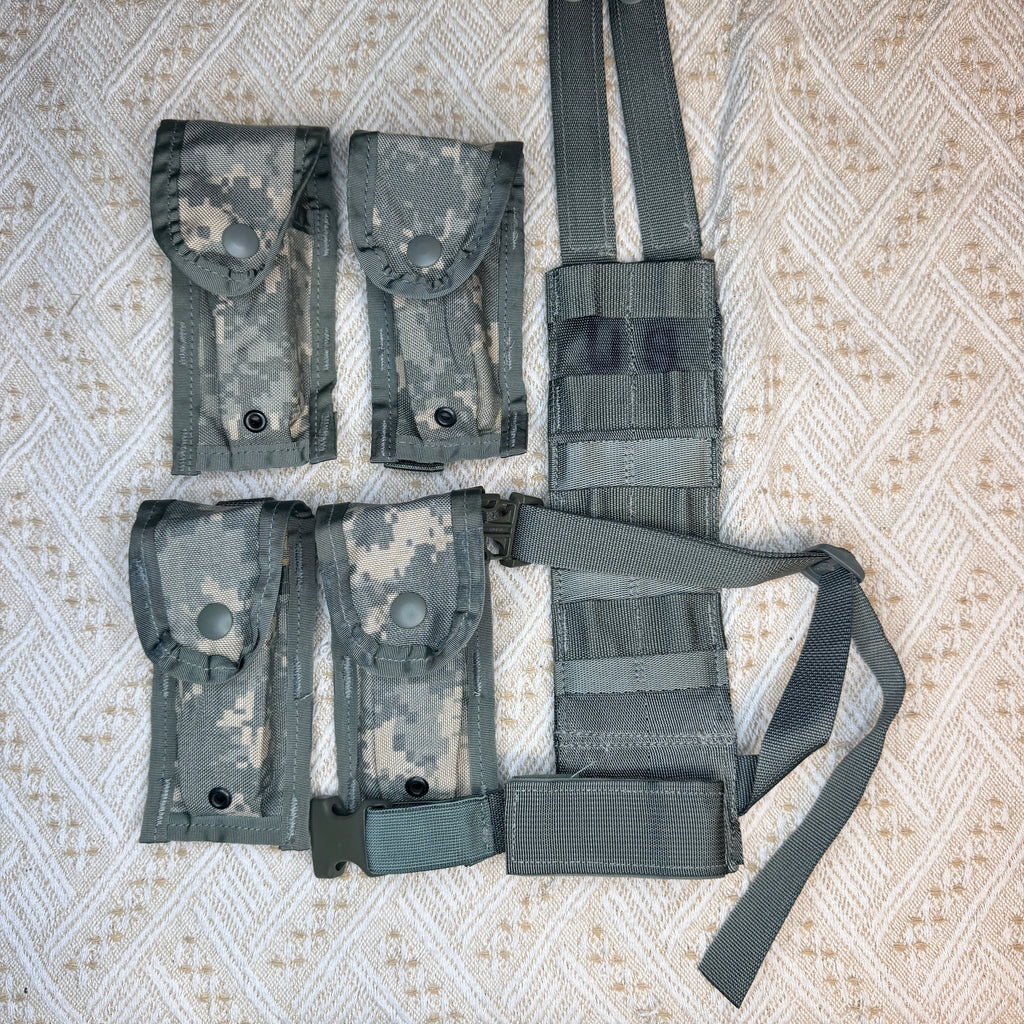 USGI Pistolman Set Universal ACU Camo NSN 8465-01-524-7328