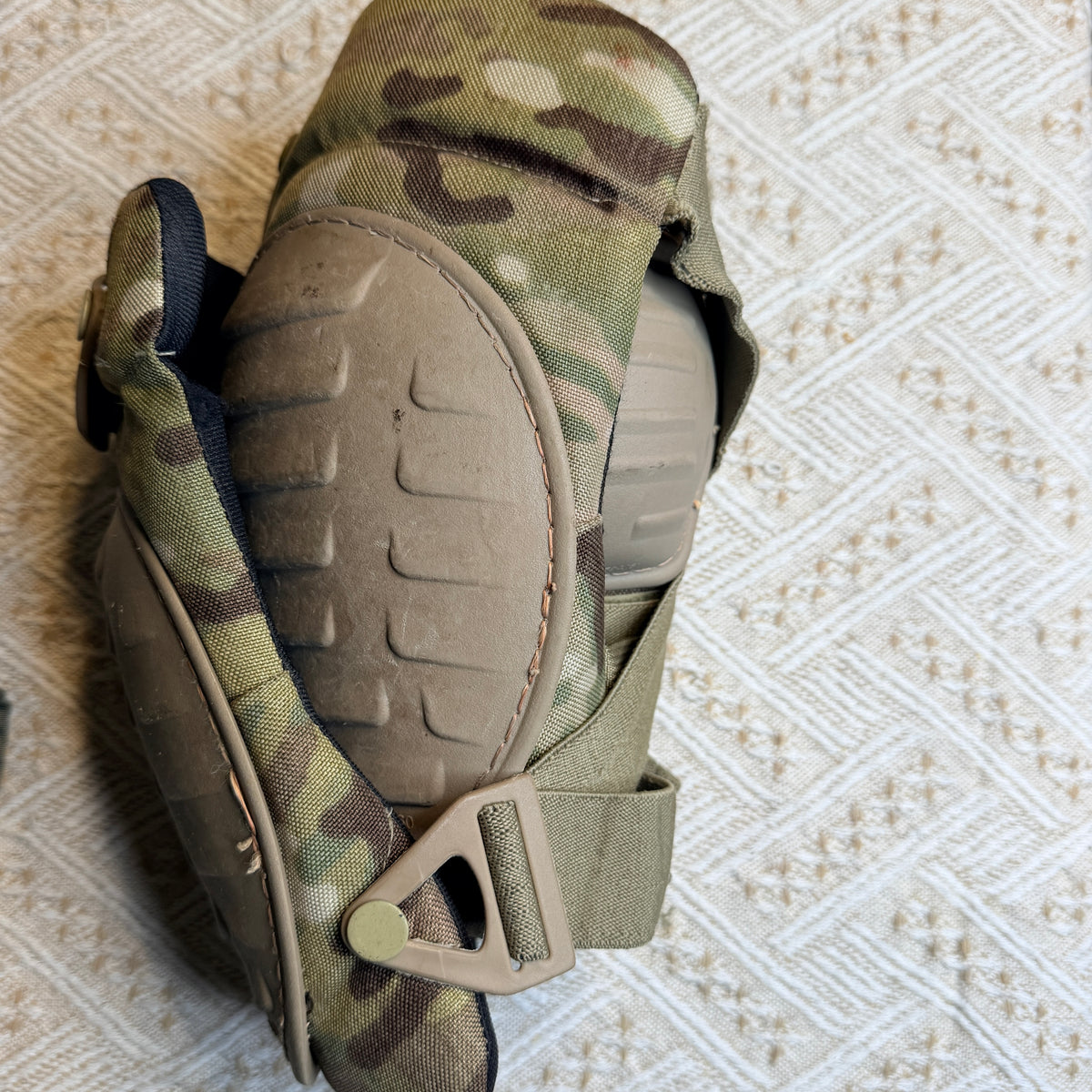 USGI DCU Knee Pads and Elbow Pads